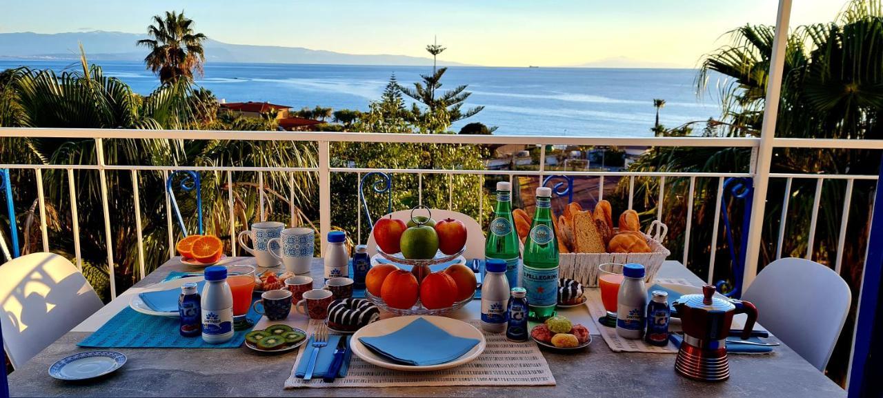Ninfa Sul Mare Apartments 50 M E T R I Dal Mare Best Breakfast And Free Parking Capo Vaticano Exterior foto