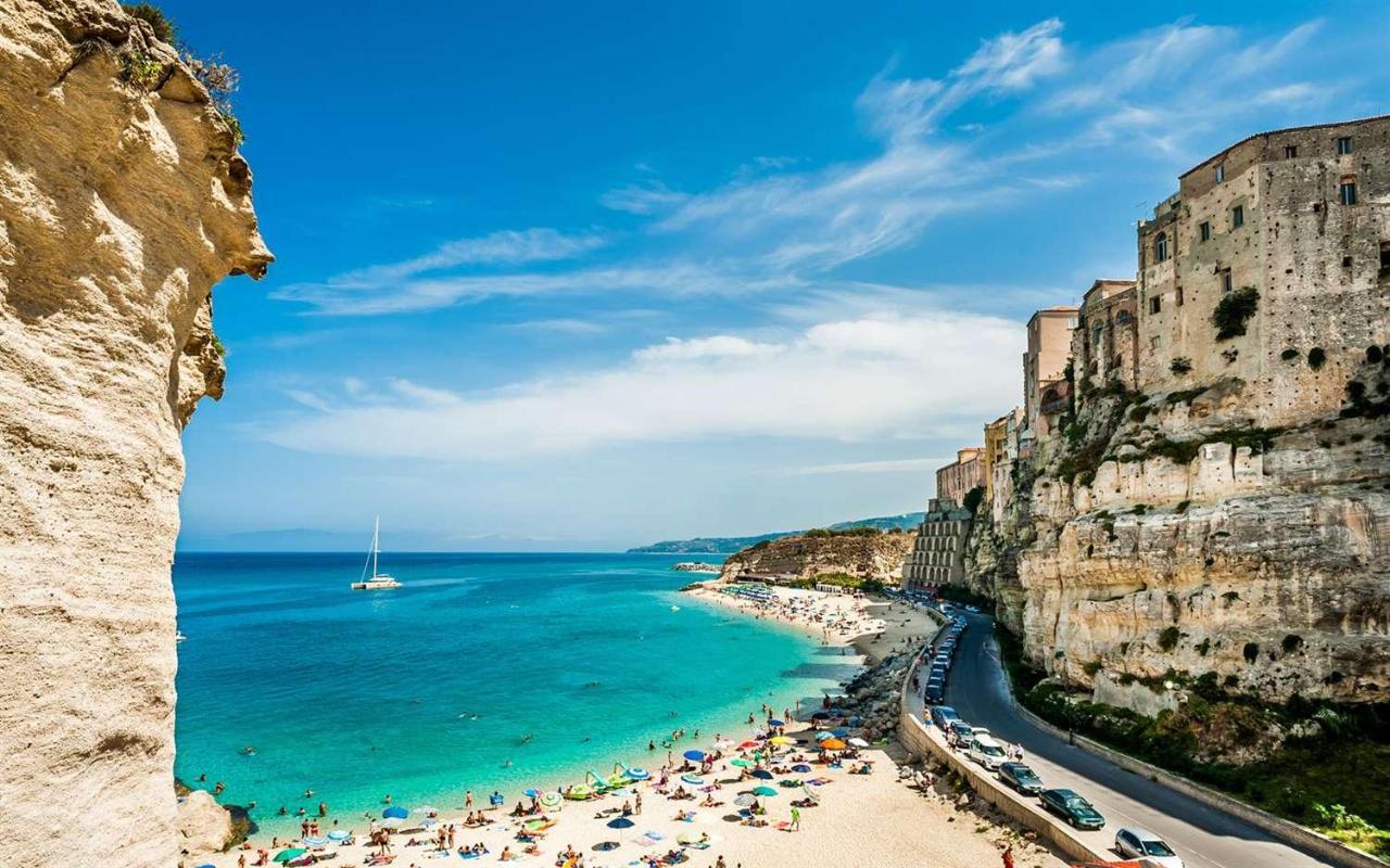 Ninfa Sul Mare Apartments 50 M E T R I Dal Mare Best Breakfast And Free Parking Capo Vaticano Exterior foto