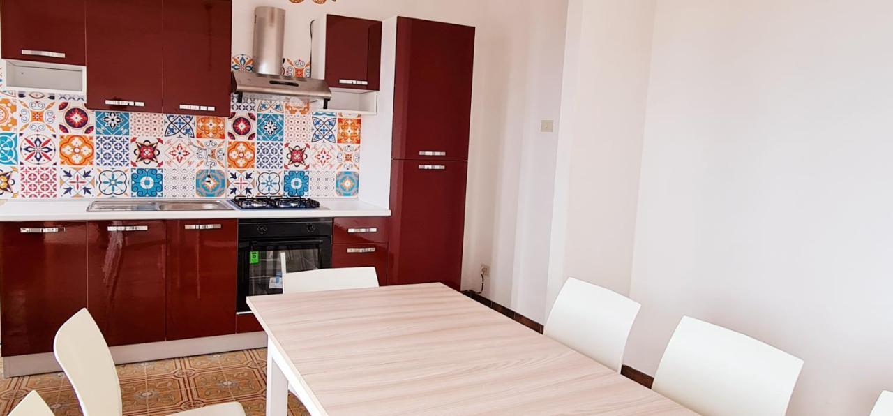 Ninfa Sul Mare Apartments 50 M E T R I Dal Mare Best Breakfast And Free Parking Capo Vaticano Exterior foto