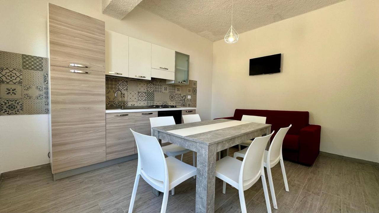Ninfa Sul Mare Apartments 50 M E T R I Dal Mare Best Breakfast And Free Parking Capo Vaticano Exterior foto